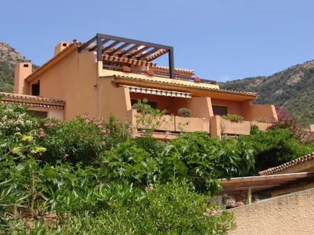 Studio 4 couchages avec terrasse, parking et proche plage au Lavandou - Photo 10