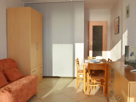 Studio 4 Pers. avec Terrasse sur la Plage au Lavandou - Photo 4