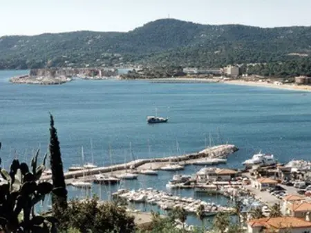Studio 4 Pers. avec Terrasse sur la Plage au Lavandou - Photo 14