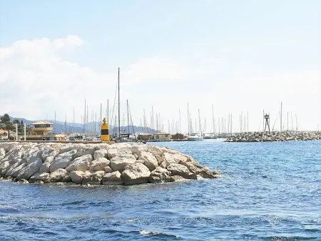 Studio face mer avec parking privé - Le Lavandou - Photo 13