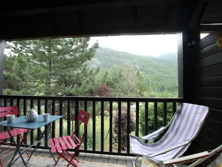 Triplex 6 Pers avec Balcon, Secteur Calme à Saint-Chaffrey, Proche Navette Skieur - Photo 3