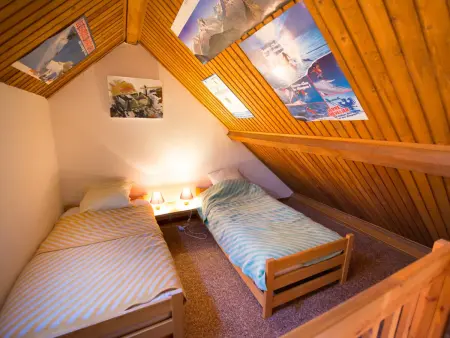 Triplex 6 Pers avec Balcon, Secteur Calme à Saint-Chaffrey, Proche Navette Skieur - Photo 6