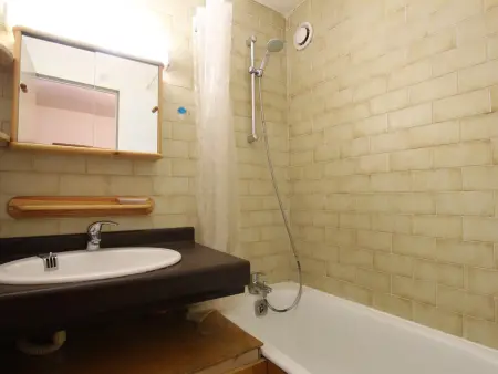 Triplex 6 Pers avec Balcon, Secteur Calme à Saint-Chaffrey, Proche Navette Skieur - Photo 13