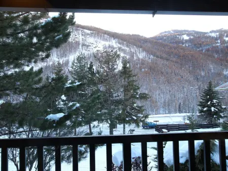 Triplex 6 Pers avec Balcon, Secteur Calme à Saint-Chaffrey, Proche Navette Skieur - Photo 14