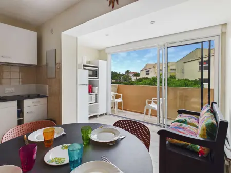 Studio pour 4, terrasse sud-est, parking privé, Appartement 4 personnes à Marseillan Plage - Photo 2