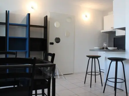 Appartement 2 pièces avec loggia et piscine - La Rochelle - Photo 10