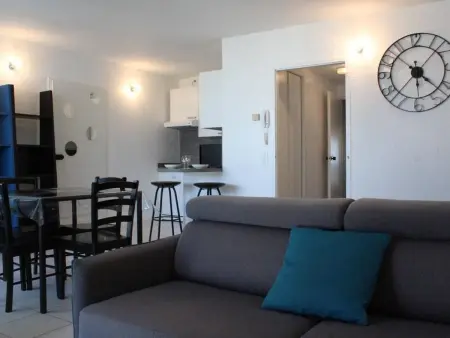 Appartement 2 pièces avec loggia et piscine - La Rochelle - Photo 13