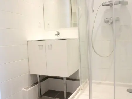 Appartement 2 pièces avec loggia et piscine - La Rochelle - Photo 16