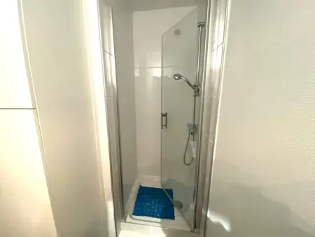 Appartement rénové avec terrasse et WIFI à Perros-Guirec - Photo 6