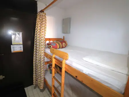 Studio Cabine 4 pers proche plage avec parking, Appartement 4 personnes à Le Grau du Roi - Photo 7