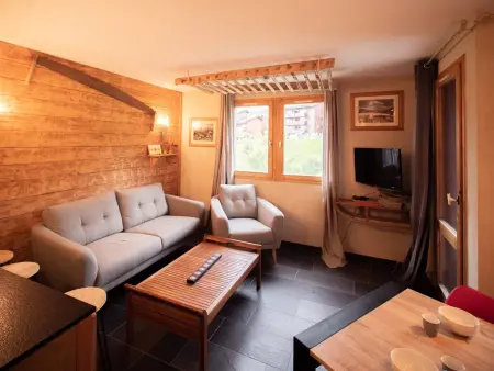 Bel appartement 3 pièces rénové avec balcon, parking en option à Valmorel - Photo 1
