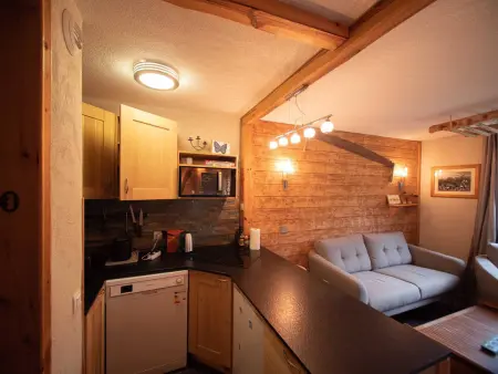 Bel appartement 3 pièces rénové avec balcon, parking en option à Valmorel - Photo 7