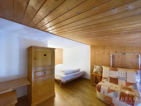 Studio mezzanine cosy, 4/5 pers, à 80m des pistes, balcon, TV/DVD, kichenette équipée - Photo 5