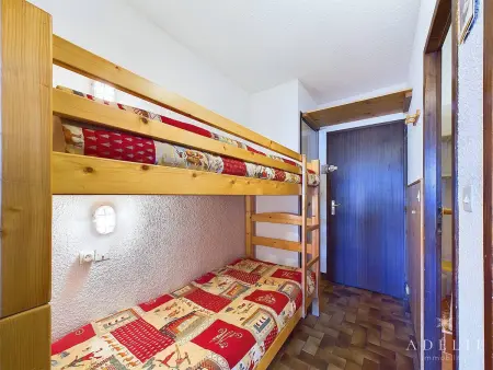 Studio cosy au pied des pistes, balcon exposé sud, centre-station, idéal pour 4 personnes - Photo 6