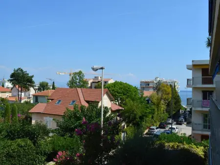Charmant T2 à Antibes avec balcon, proche plage - Photo 20