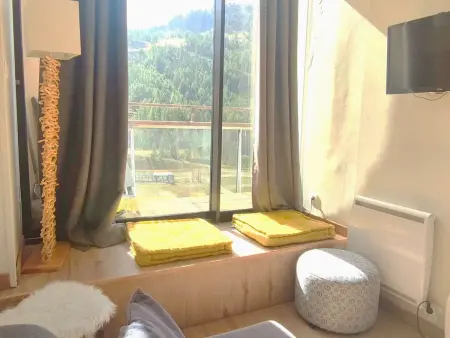 Bel Appartement Rénové au Pied des Pistes à Isola 2000 - Photo 4