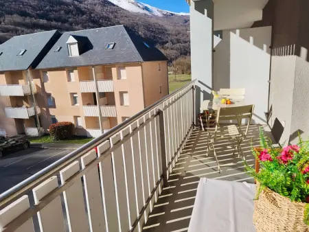 Studio cabine 4 pers, balcon sud, parking, prox centre Luz-St-Sauveur, proche ski et thermes - Photo 5