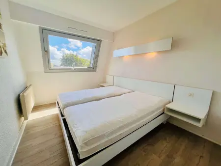 Charmant 2 pièces rénové à Quiberon avec balcon, parking et wifi, animaux admis - Photo 8