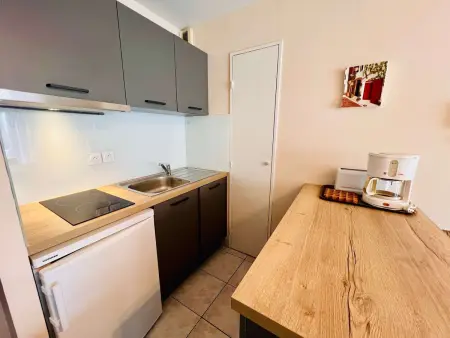 Quiberon : 2 pièces avec balcon, animaux acceptés, parking étroit - Photo 5