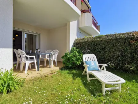 Carnac - Appartement 2 pièces avec terrasse, piscine et parking privé, à 400m de la plage. - Photo 12