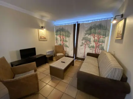 3 pièces avec terrasse, clim et parking à Grimaud - Photo 9