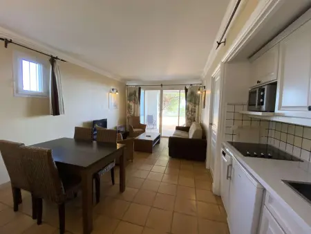 3 pièces avec terrasse, clim et parking à Grimaud - Photo 18