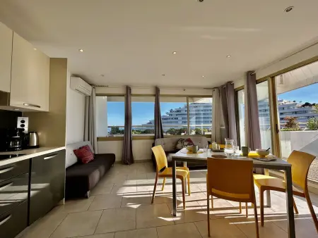 Magnifique 3 pièces avec terrasse et parking, 4 couchages, Villeneuve-Loubet Plage - Photo 7