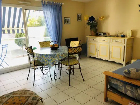 Appartement T2 à Arcachon à 400m de la plage avec balcon et parking privé - Photo 1