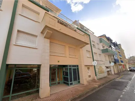 Appartement T2 à Arcachon à 400m de la plage avec balcon et parking privé - Photo 9