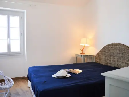 Charmant 2P rénové, cœur médiéval, 4 couchages - Bormes-les-Mimosas - Photo 6