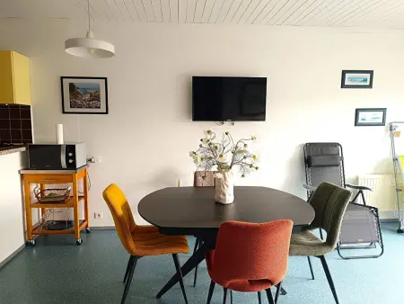 Bel Appartement avec Terrasse, Parking Privé et Vue sur Mer à Perros-Guirec - Photo 1