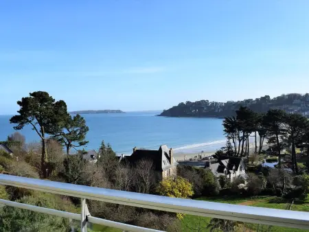 Bel Appartement avec Terrasse, Parking Privé et Vue sur Mer à Perros-Guirec - Photo 12