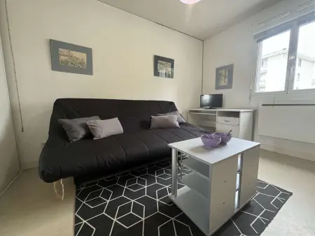 Studio charmant à La Rochelle avec parking, proche centre - Photo 6
