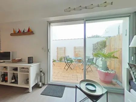 Studio rénové à 2 pas de la plage avec terrasse privée, parking et ménage inclus - Noirmoutier - Photo 5