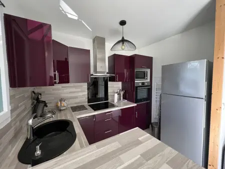 Cambo : T2 Lumineux avec Terrasse Sud, Wifi & Parking - Photo 9