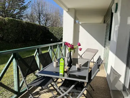 Cambo : T2 Lumineux avec Terrasse Sud, Wifi & Parking - Photo 13
