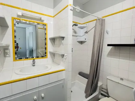 T1 avec balcon à Cambo-les-Bains, parking inclus, 2 couchages - Photo 9