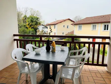 T1 avec balcon à Cambo-les-Bains, parking inclus, 2 couchages - Photo 10