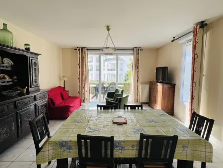 CAMBO: Appartement T3 4 couchages avec terrasse, Appartement 4 personnes à Cambo les Bains - Photo 6