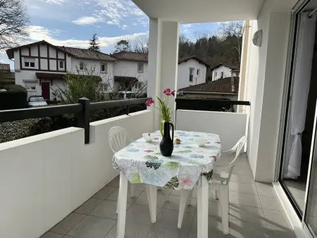 Cambo : T2 2 pers, Terrasse & Internet, Appartement 2 personnes à Cambo les Bains - Photo 12