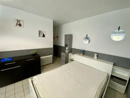 Studio 2 personnes, terrasse fermée, animaux tolérés, proche parking – Cambo-les-Bains - Photo 8
