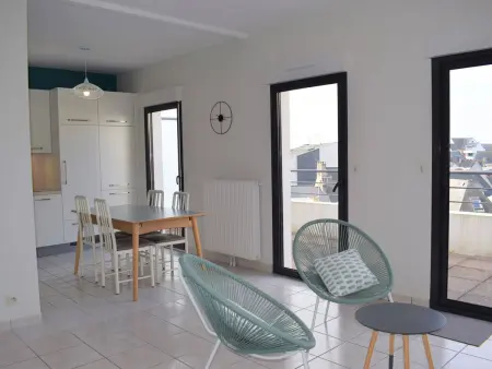 Appartement 3* rénové avec terrasse et parking, au centre de Perros-Guirec, 5 personnes - Photo 3