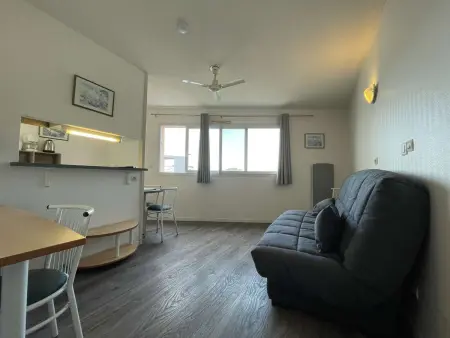 Appartement T2 La Rochelle avec Terrasse et Parking - Photo 2