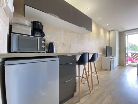 Studio moderne avec balcon sud, parking privé, près avenue De Gaulle - 2 couchages à La Baule - Photo 5