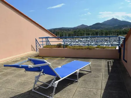 Duplex 4 pièces avec terrasse et solarium, 150m de la mer, parking privé, ascenseur - Photo 3