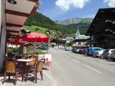 Charmant appartement à Arêches-Beaufort avec terrasse, piscine et parking, idéal pour 4 personnes - Photo 14