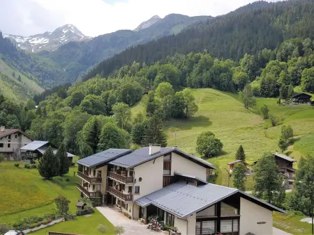 Appartement 5 pers. 2 étoiles au pied des pistes, Arêches-Beaufort, 36m², parking, proche randonnée - Photo 12