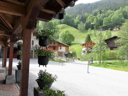Appartement chaleureux 6 pers. au pied des pistes et des randonnées, classé 2 étoiles - Photo 8
