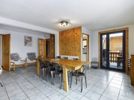 Superbe Duplex Savoyard pour 13 pers. avec Cheminée et Balcons, à 300m des Pistes - Photo 3