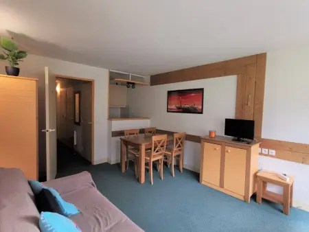 Studio cabine 4 pers, balcon sud, pied des pistes, Grand Tourmalet - Bagnères-de-Bigorre - Photo 1